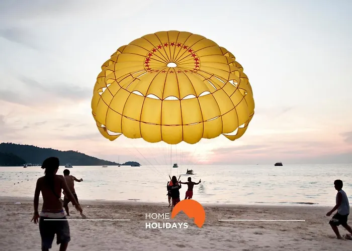 #103 Foxy V By Home Holidays